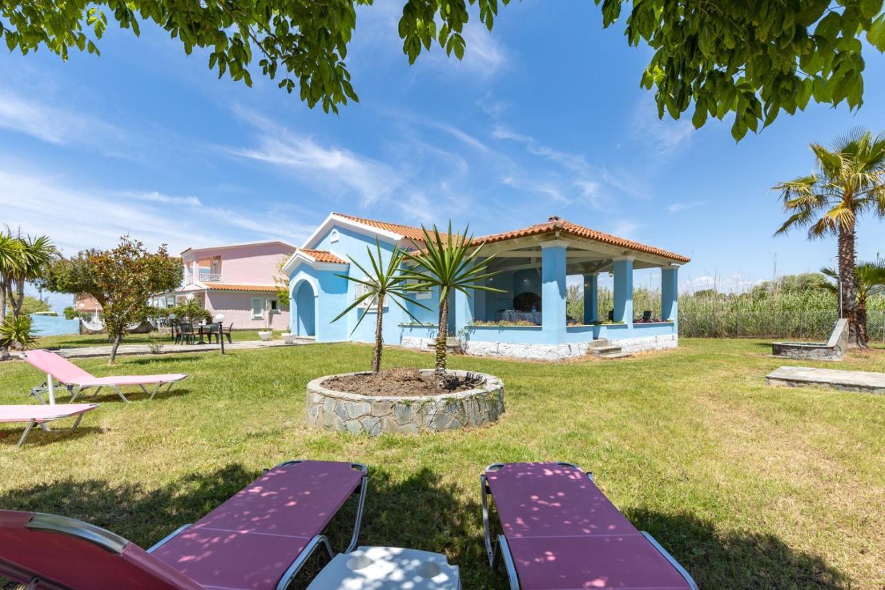 Amorossa With Garden View & Shared Pool By Konnect, Corfu Roda (Corfu)