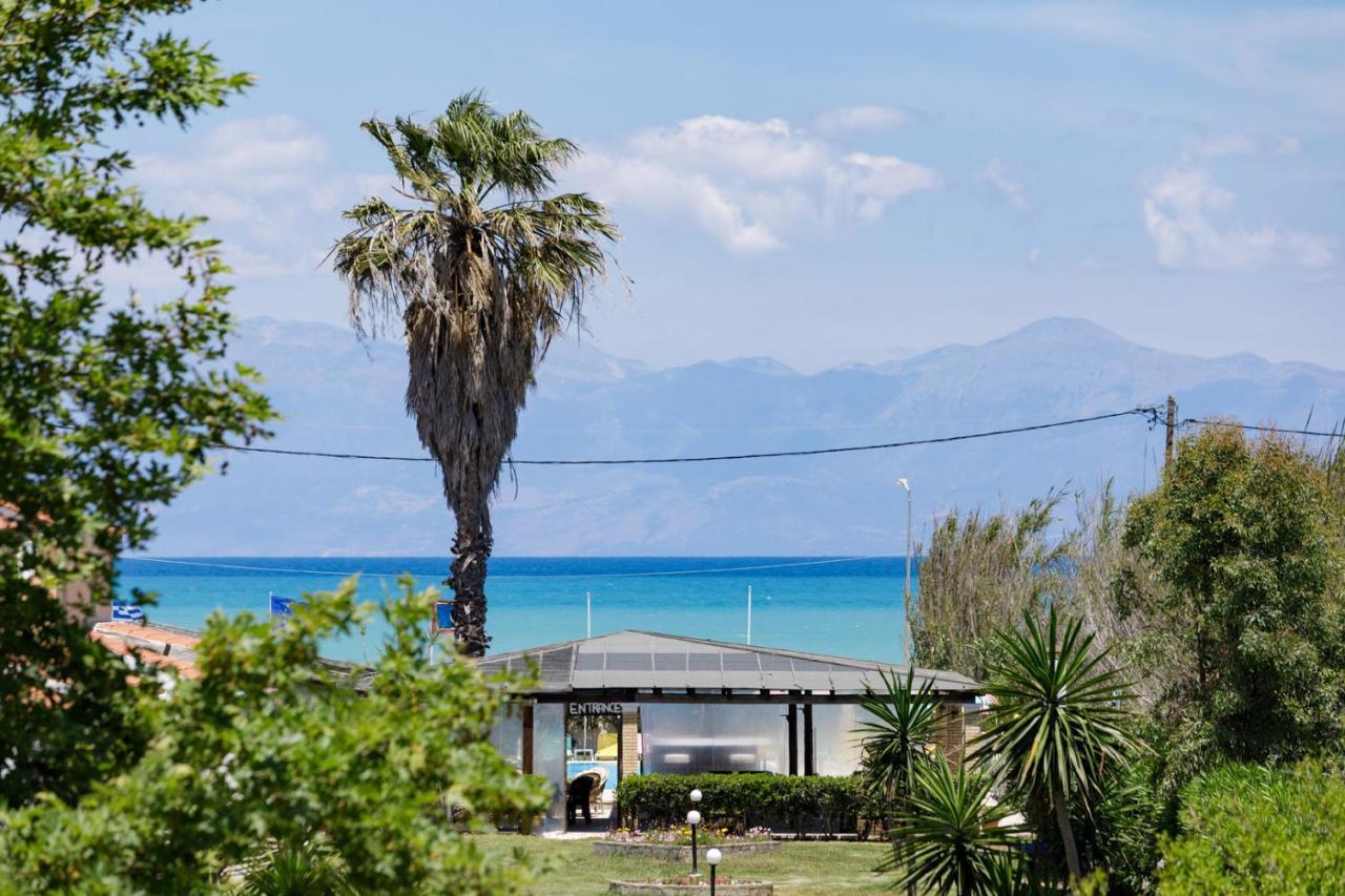 Amorossa With Garden View & Shared Pool By Konnect, Corfu *