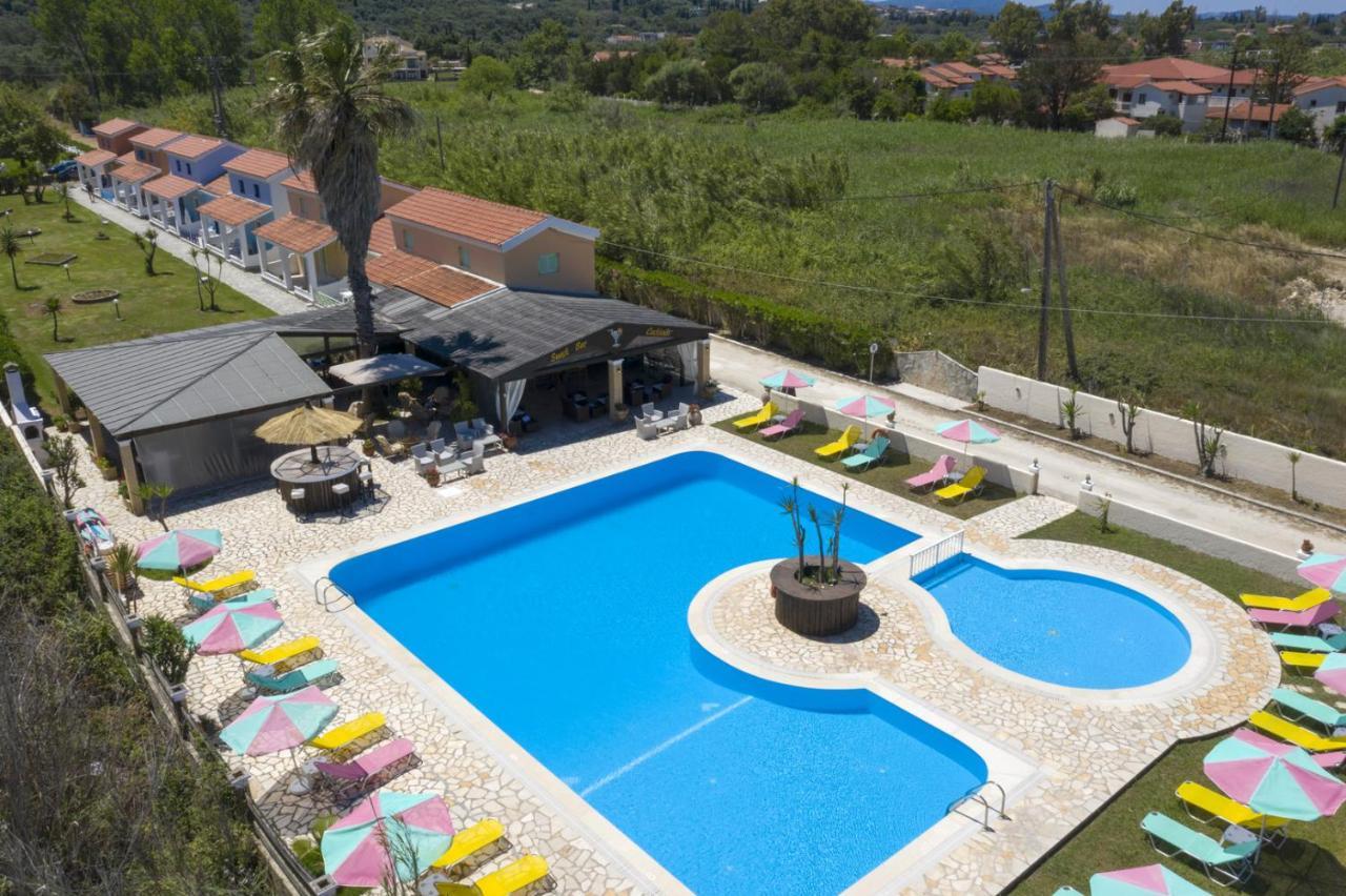 Amorossa With Garden View & Shared Pool By Konnect, Corfu Apartment Roda (Corfu)
